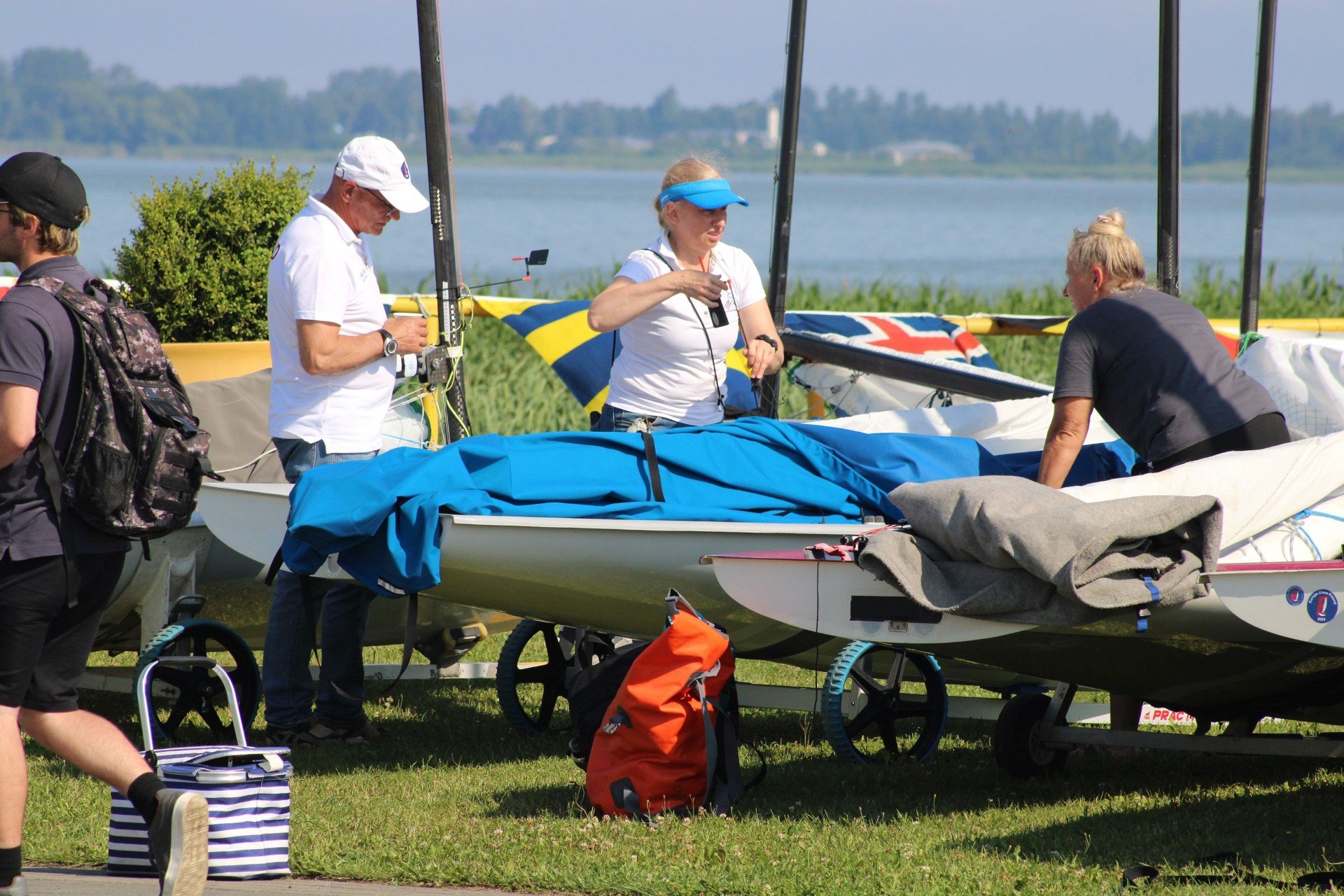 Regatowe emocje nad jeziorem Jamno.  Długodystansowe Mistrzostwa Polski Klas T [zdjęcia]
