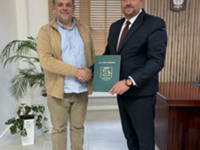 Kolejna podpisana umowa związana z PSZOK-iem w Malechowie