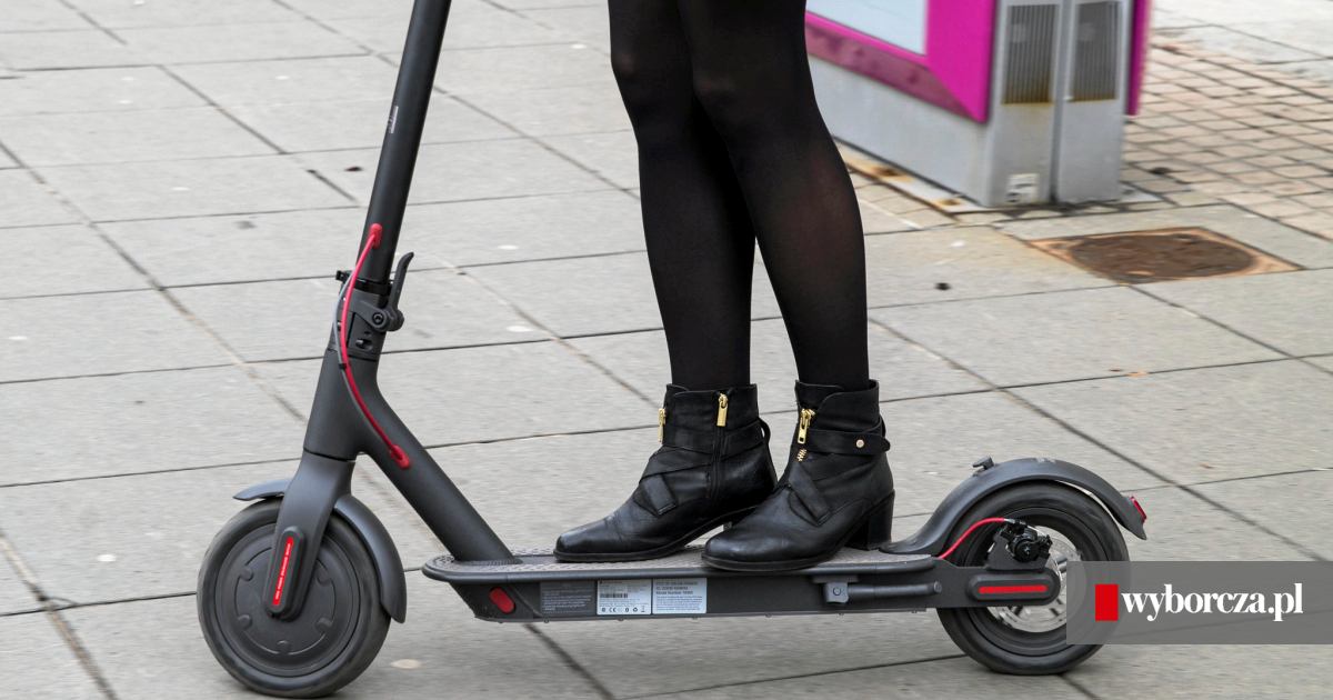 16-latek na e-hulajnodze wjechał w rowerzystkę. Policja kieruje sprawę do sądu rodzinnego